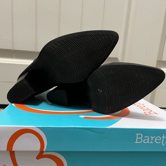 Baretraps Yancee Bootie - Picture 4 of 6